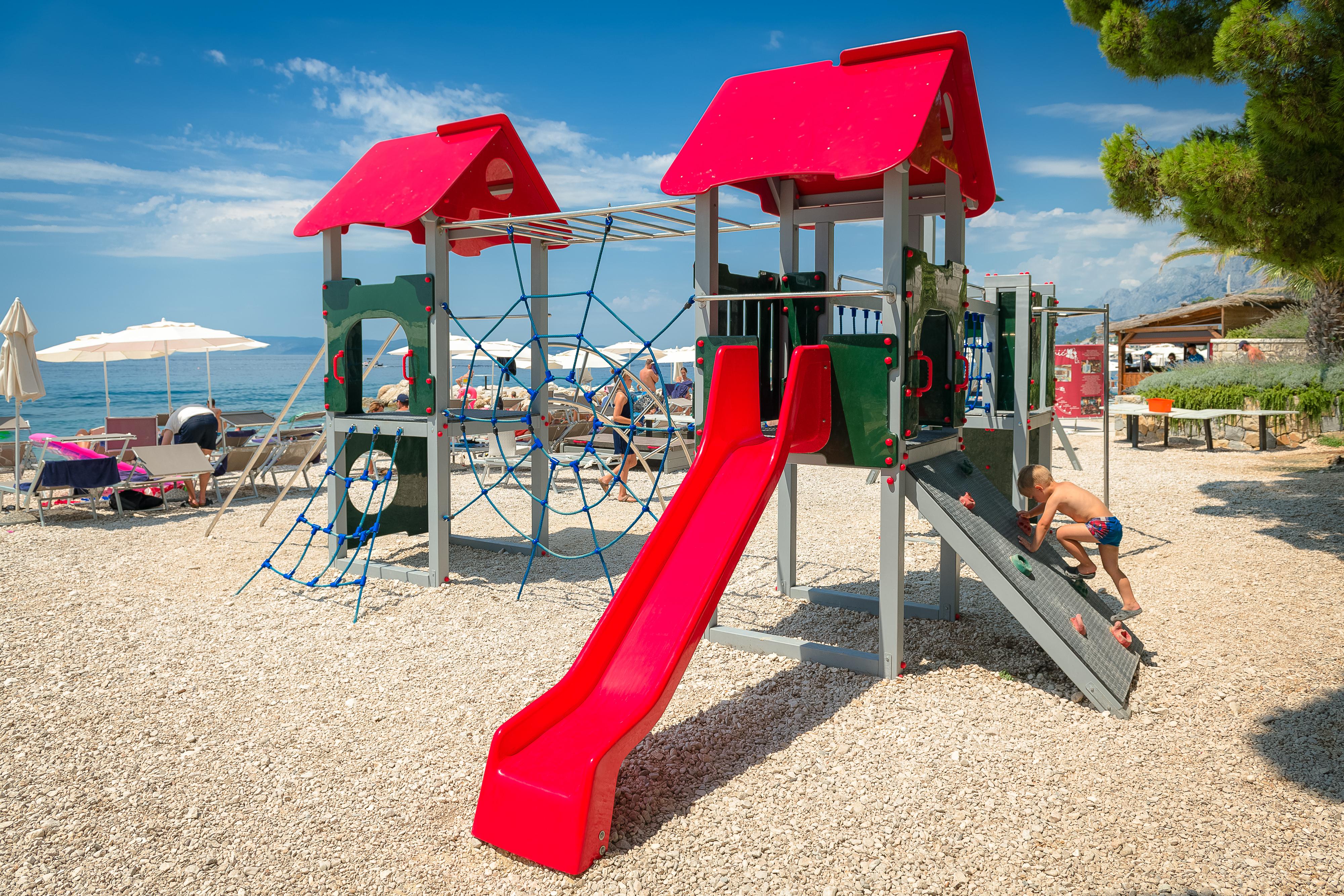 Medora Auri Family Beach Resort Podgora Exterior photo